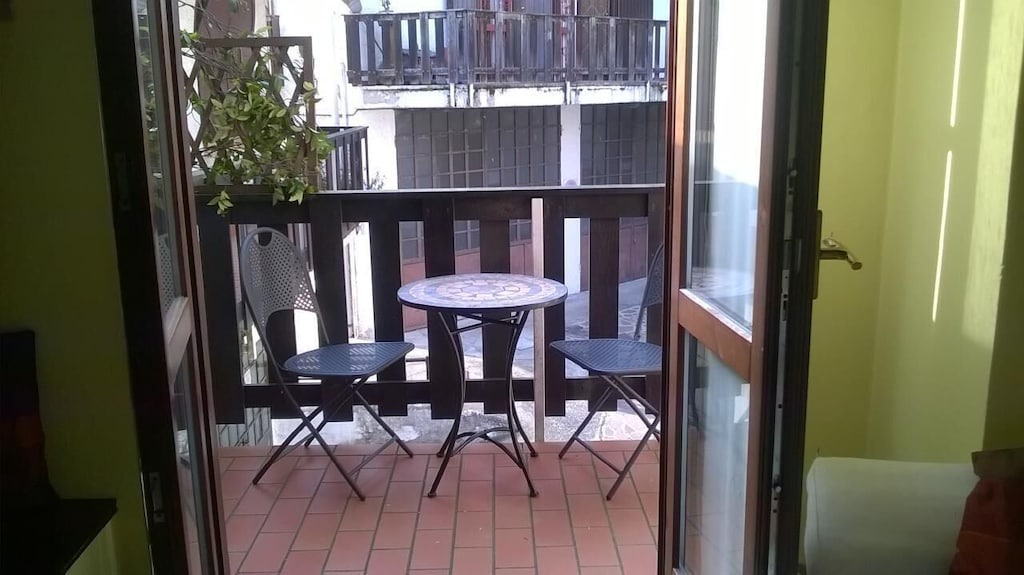 Photo of Patio Balcony in Lesa