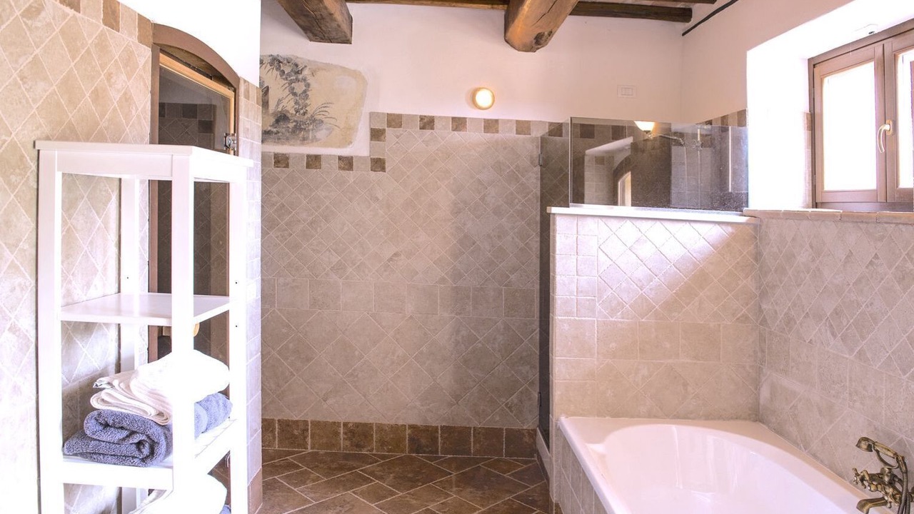 Photo of Bathroom in Schifanoia
