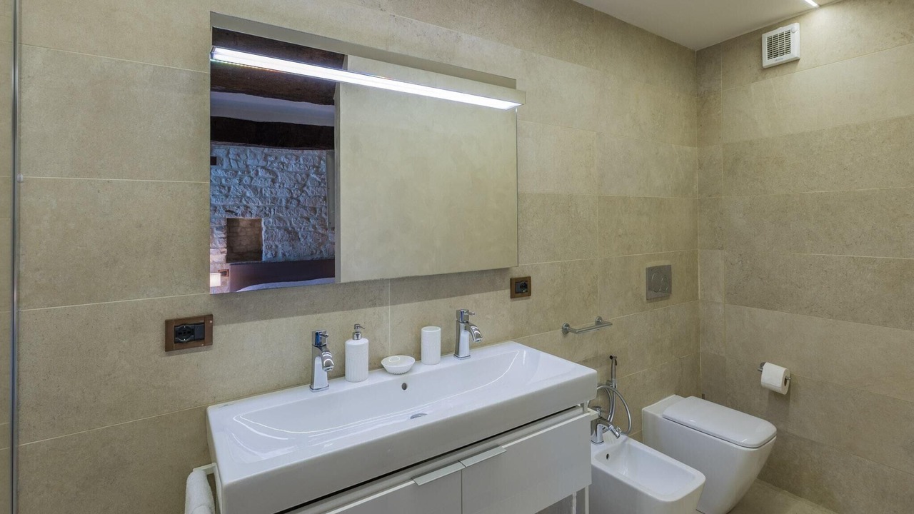 Photo of Bathroom in SantʼIppolito
