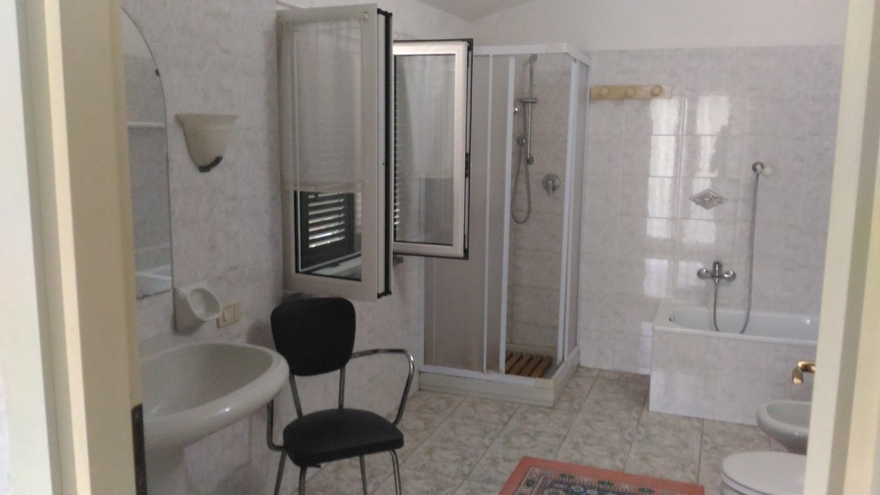 Photo of Bathroom in Trisobbio