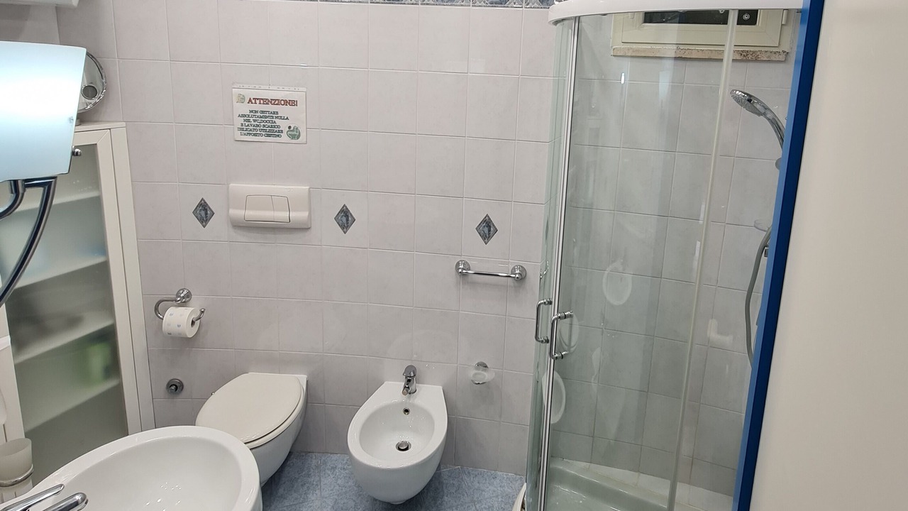 Photo of Bathroom in Sperlonga