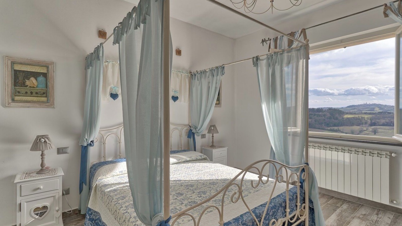 Photo of Bedroom in San Gimignano