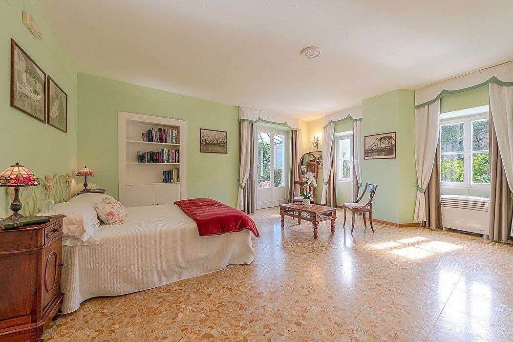 Photo of Bedroom in Calozzo