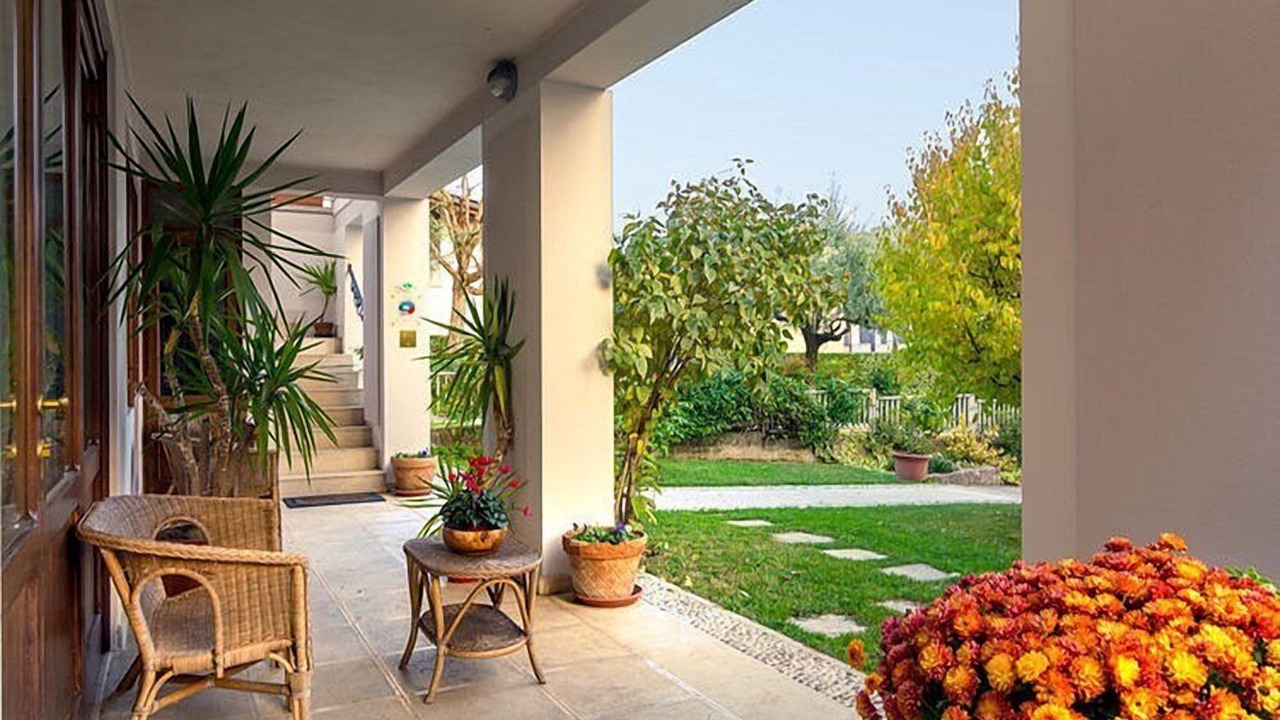Photo of Patio Balcony in Miane