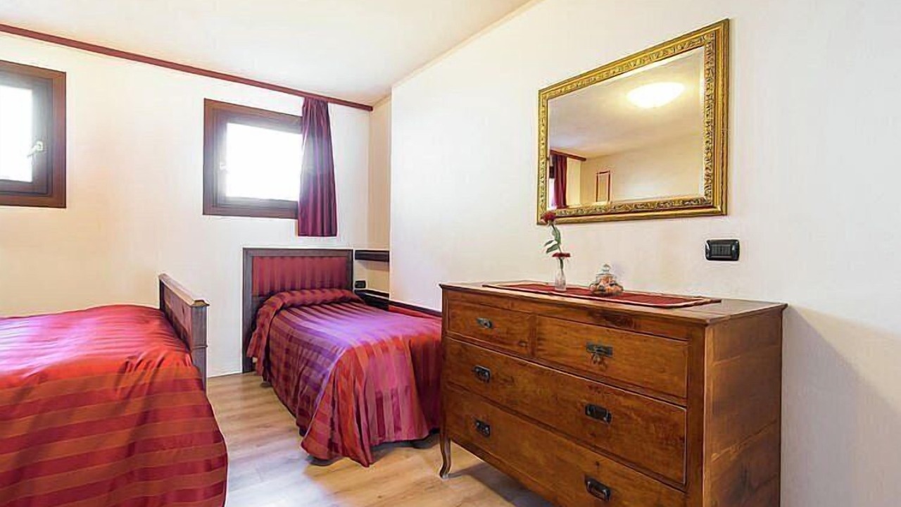 Photo of Bedroom in Miane
