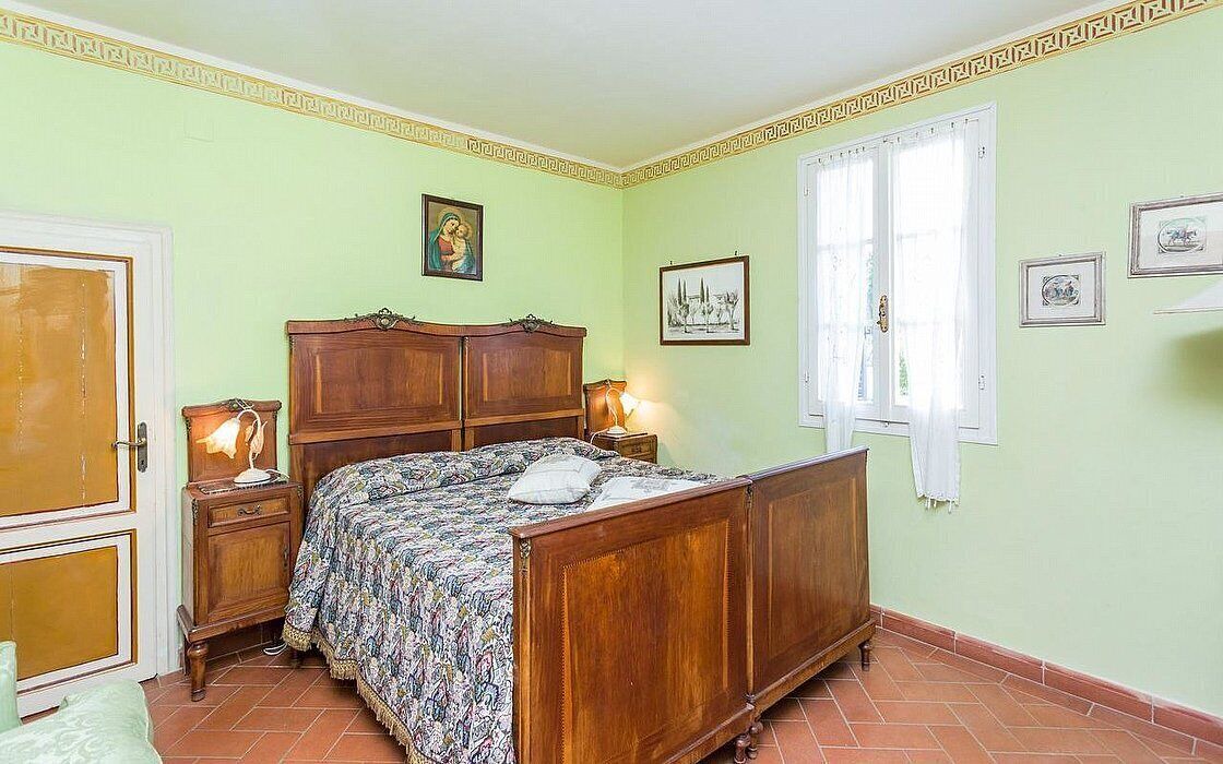 Photo of Bedroom in Castiglione del Lago