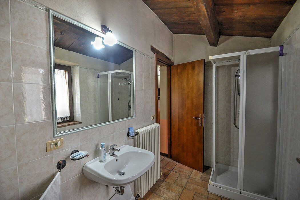 Photo of Bathroom in Sarnano