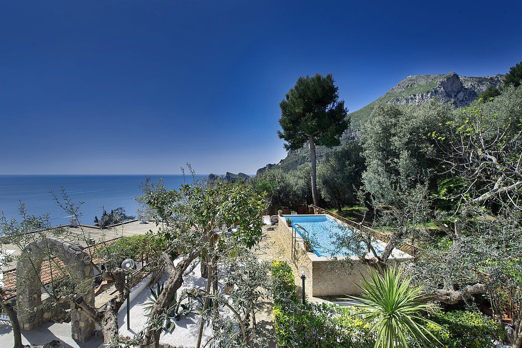 Photo of Outdoor in Sirenuse