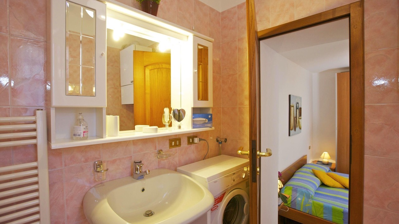 Photo of Bathroom in Cannobio