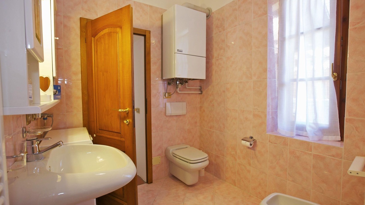 Photo of Bathroom in Cannobio