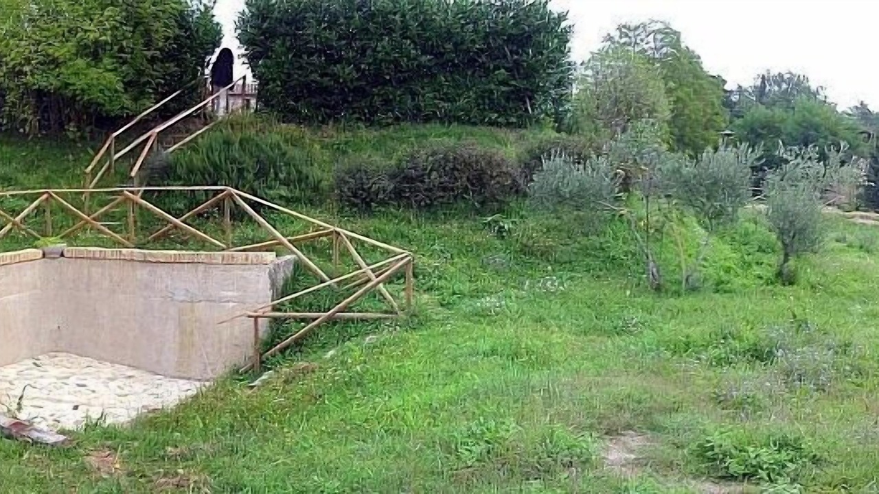 Photo of Outdoor in Montone