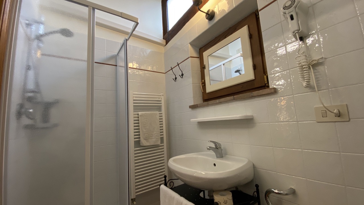 Photo of Bathroom in Paciano