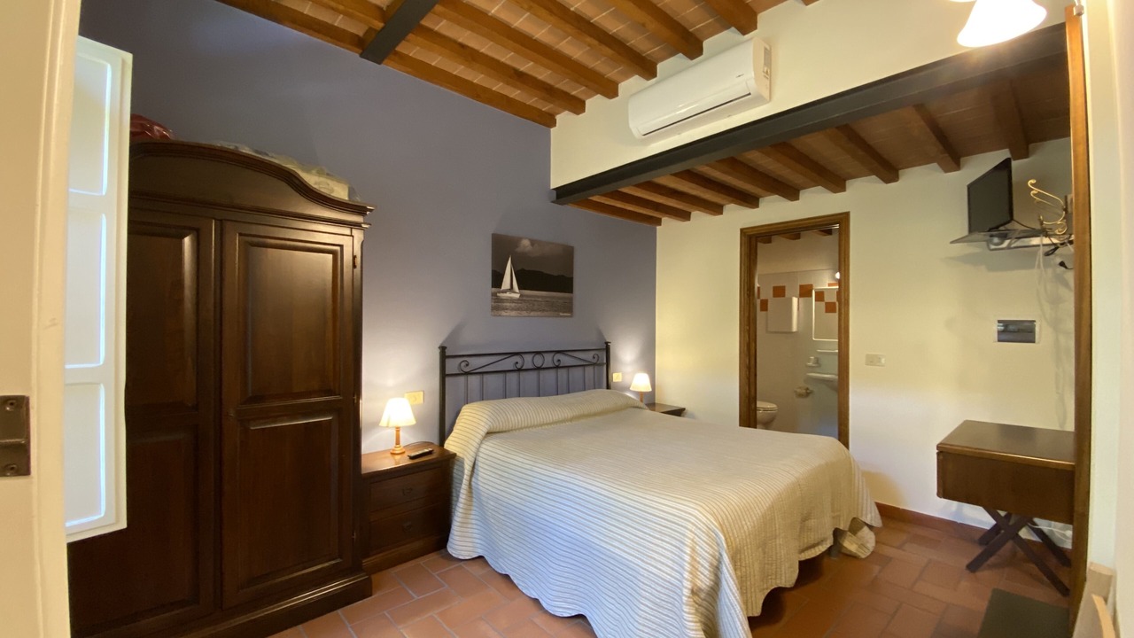 Photo of Bedroom in Paciano