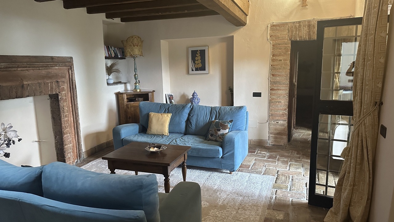 Photo of Livingroom in Bovara