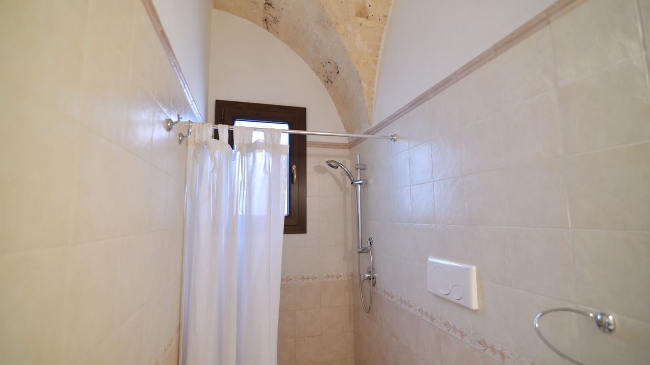 Photo of Bathroom in Oria