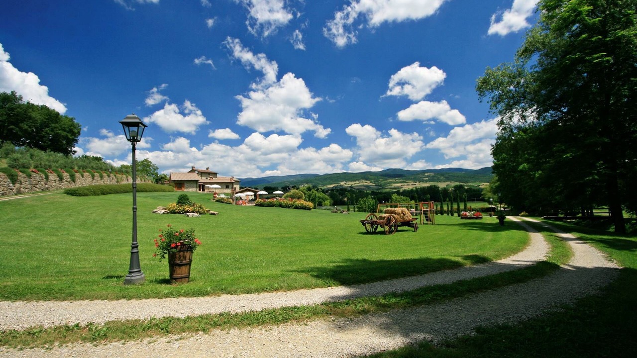 Photo of Outdoor in Starda