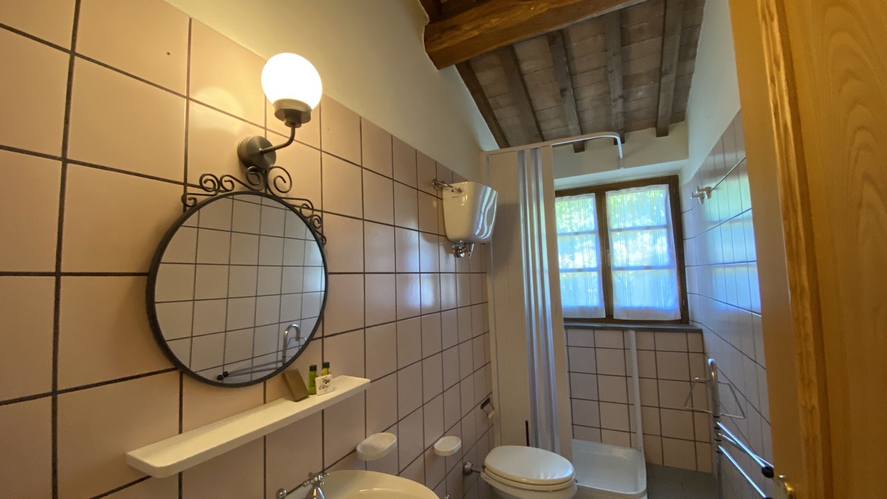 Photo of Bathroom in Paciano