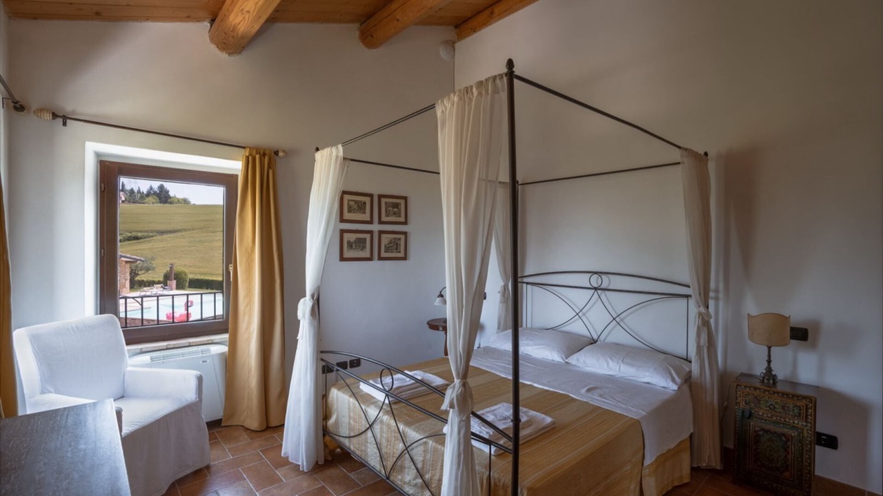 Photo of Bedroom in Loro Piceno