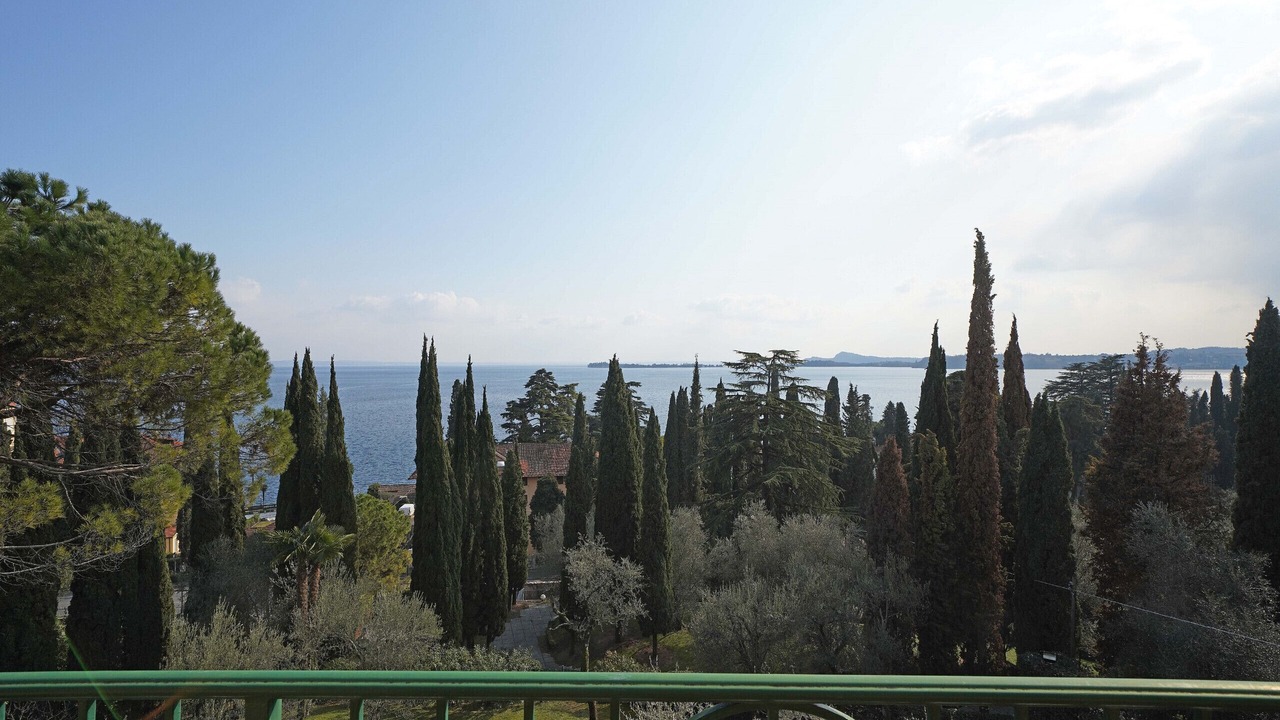 Photo of Others in Gardone Riviera