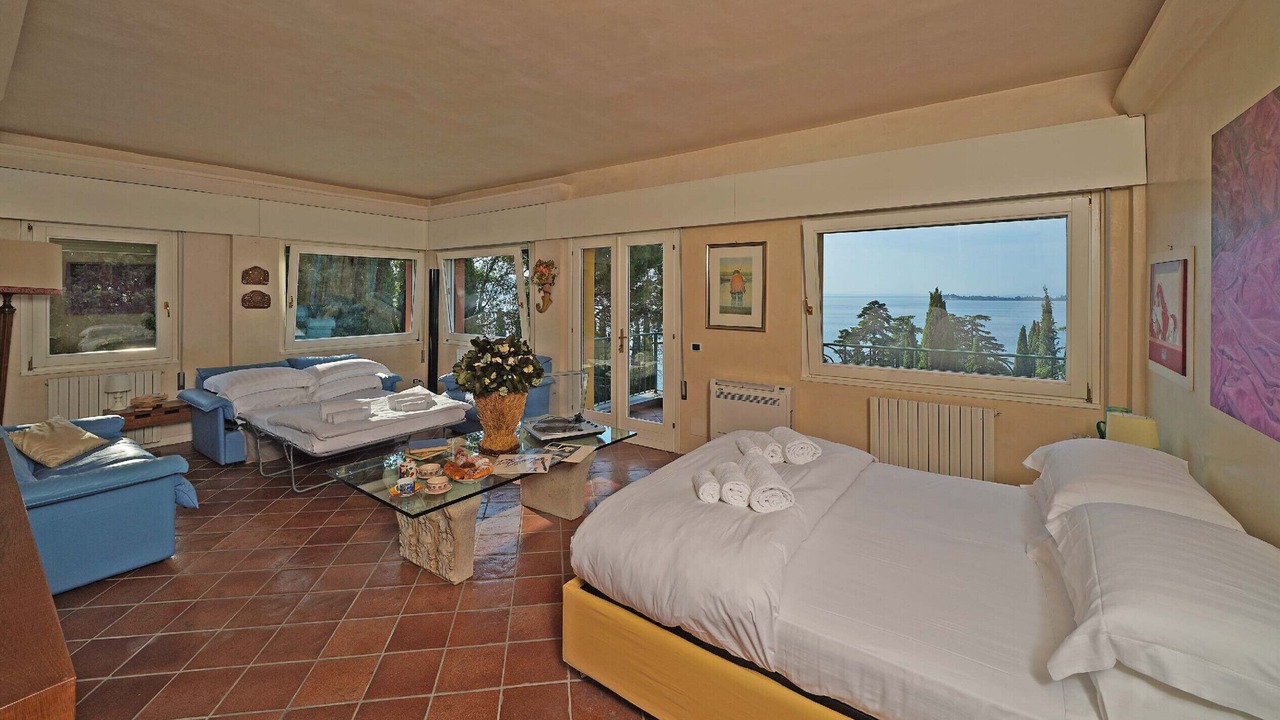 Photo of Others in Gardone Riviera