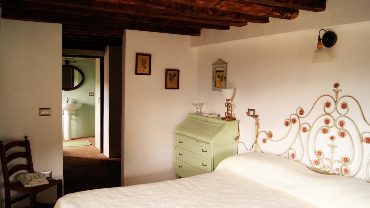 Photo of Bedroom in Camporgiano