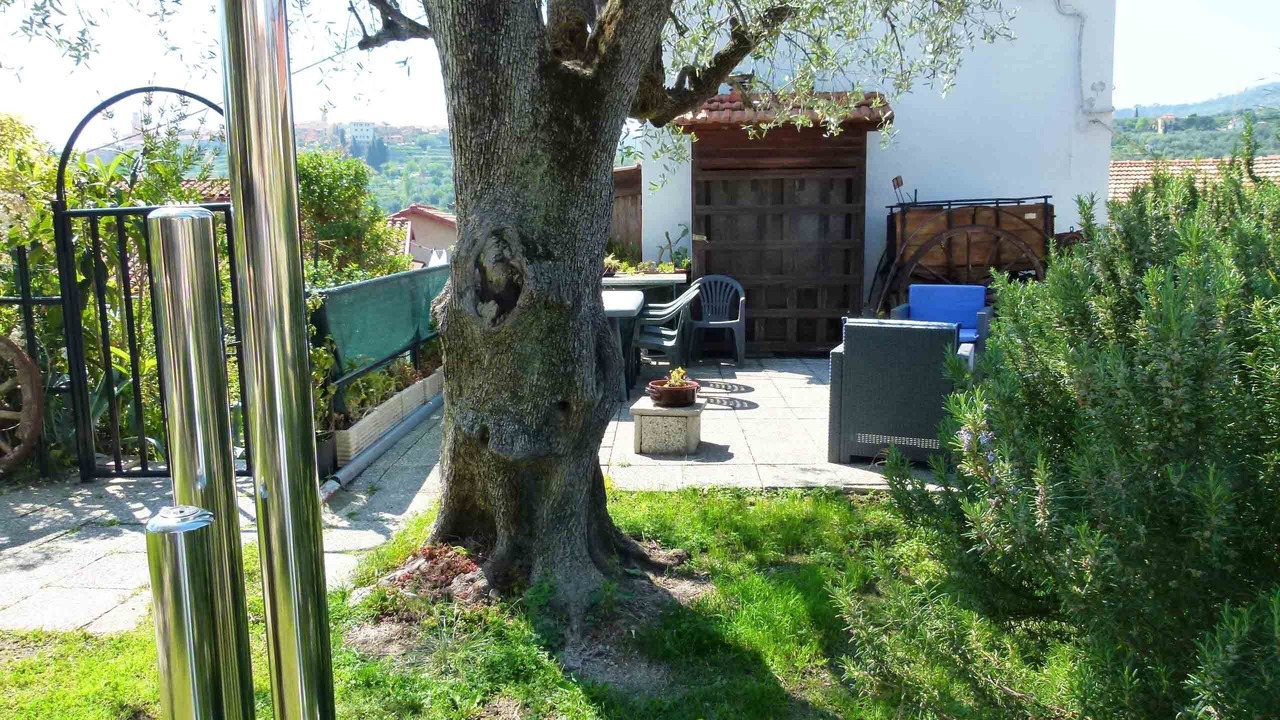Photo of Patio Balcony in Diano San Pietro