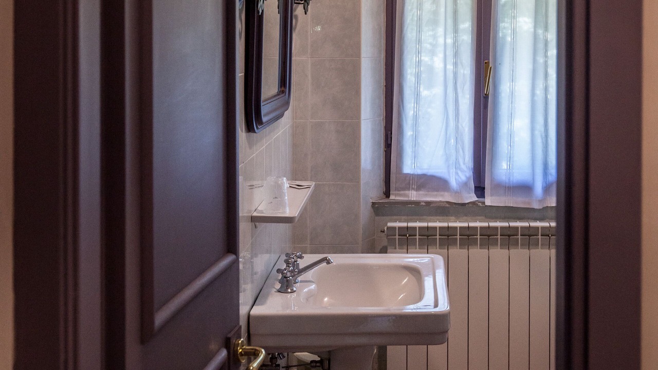 Photo of Bathroom in Castelvecchio Pascoli