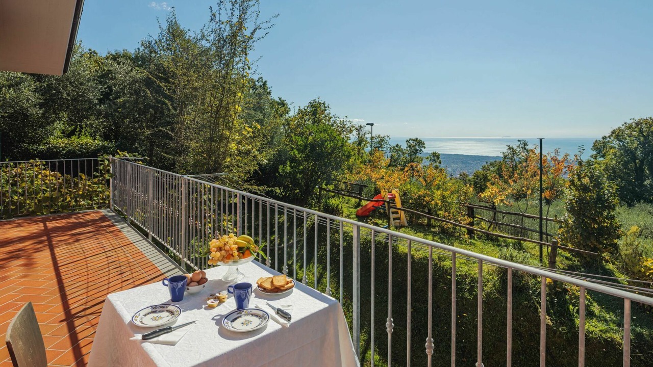 Photo of Outdoor in Massa