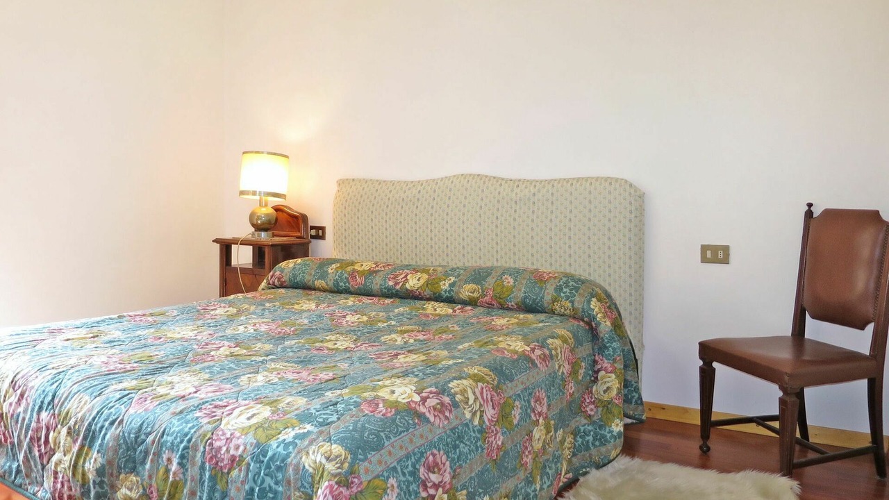 Photo of Bedroom in Porto Valtravaglia