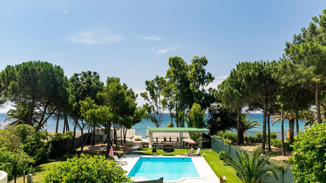Photo of Outdoor in Capitana