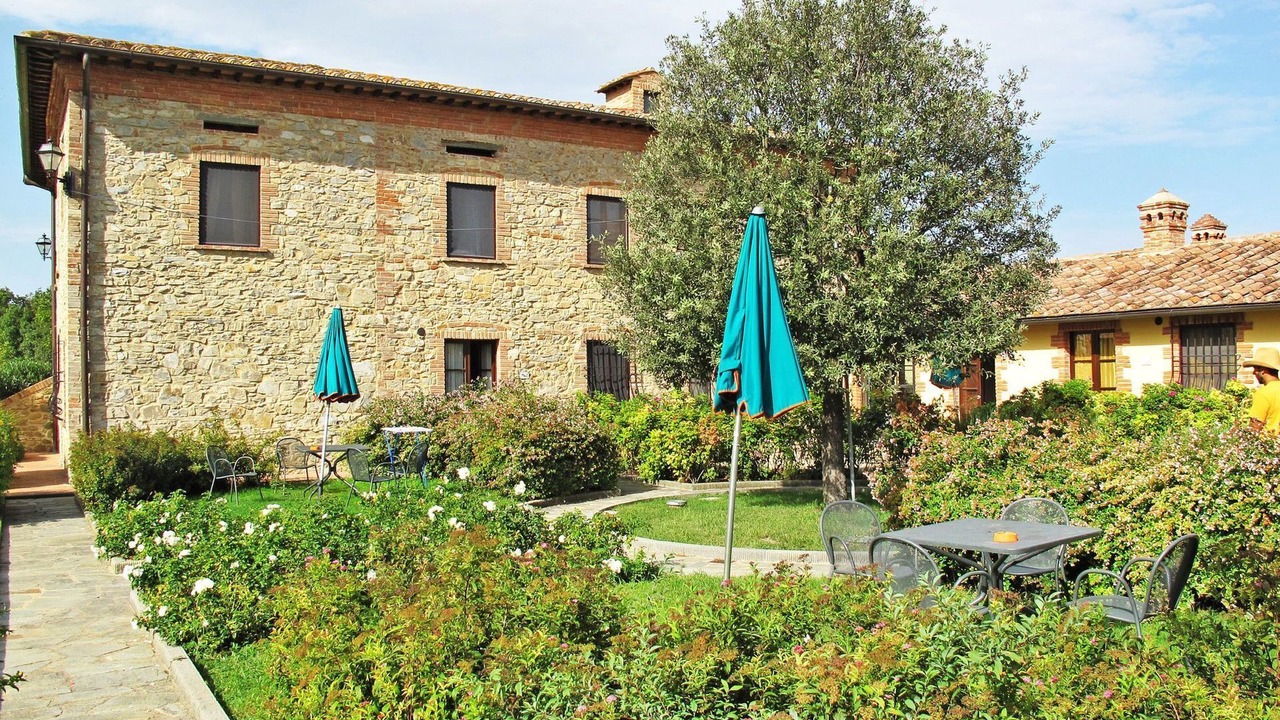 Photo of Others in Rigutini