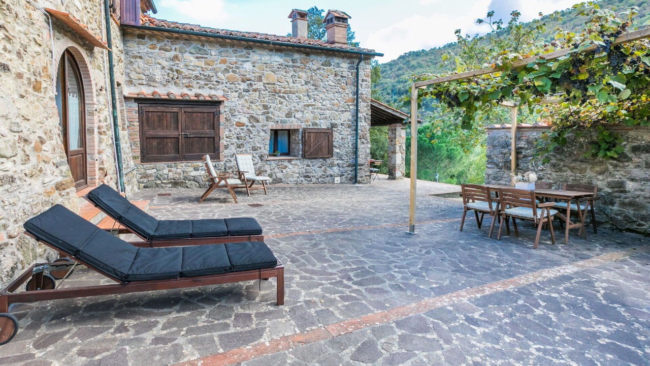 Photo of Outdoor in Montieri