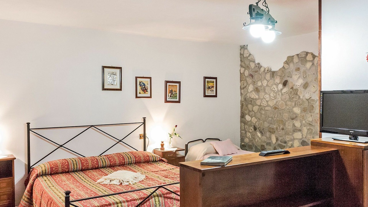 Photo of Bedroom in Lajatico