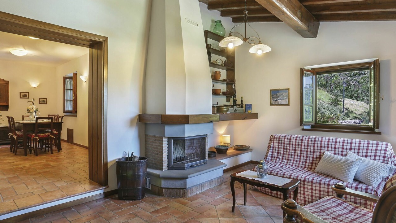 Photo of Bedroom in Molazzana
