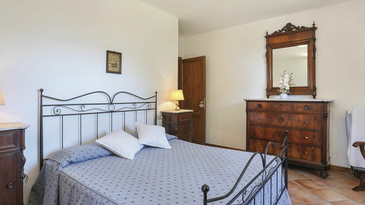 Photo of Bedroom in Molazzana