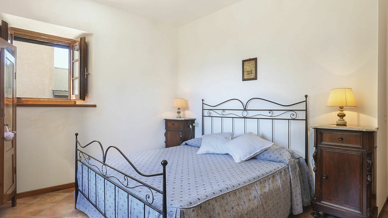 Photo of Bedroom in Molazzana