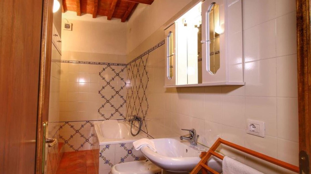 Photo of Bathroom in Radicondoli