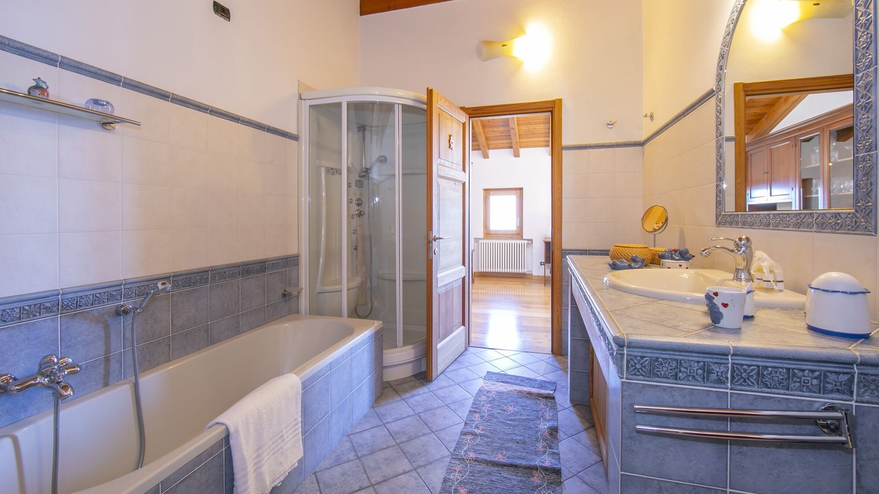 Photo of Bathroom in Castelveccana