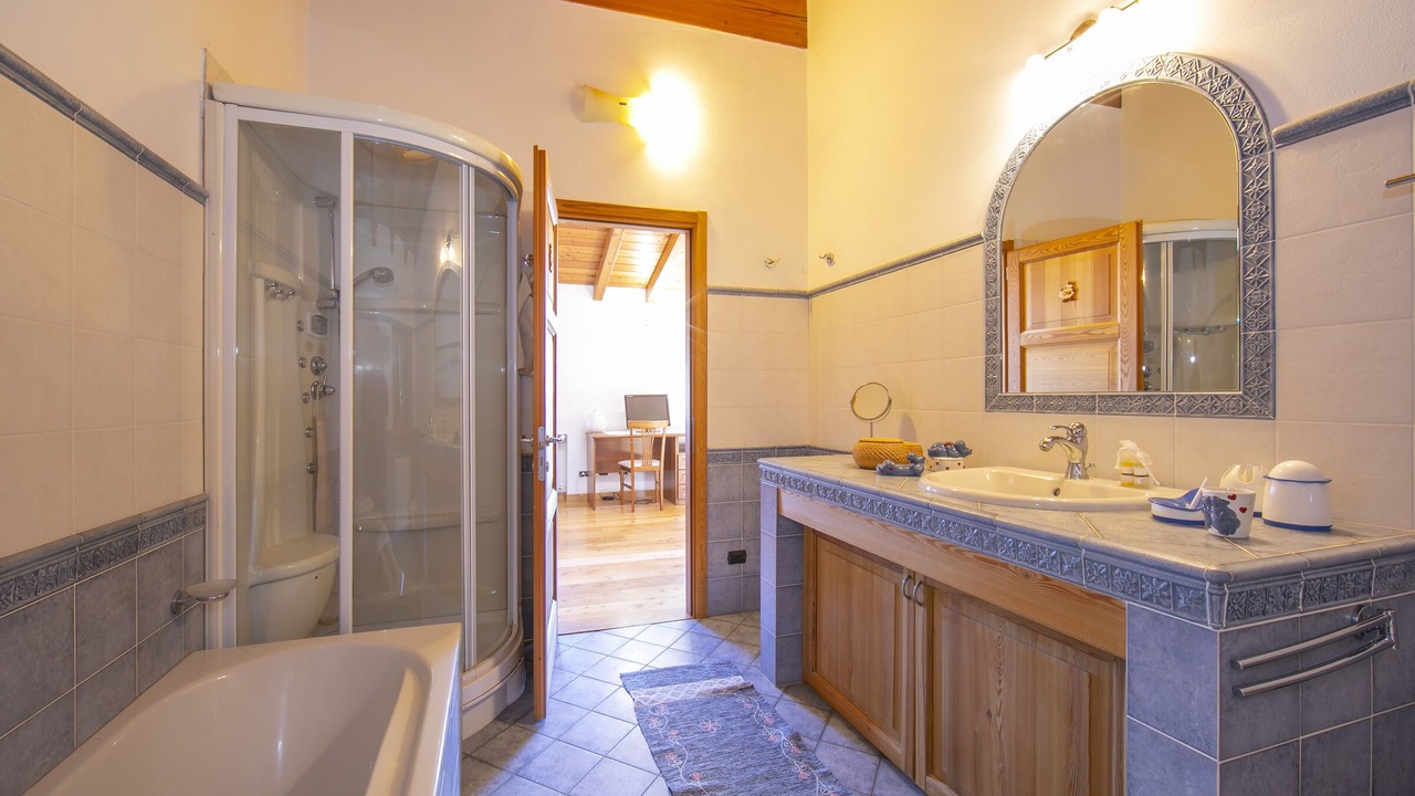 Photo of Bathroom in Castelveccana