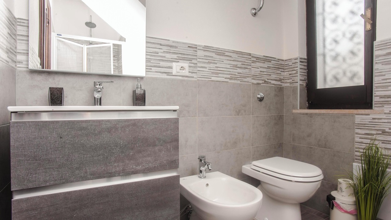 Photo of Bathroom in Sarroch