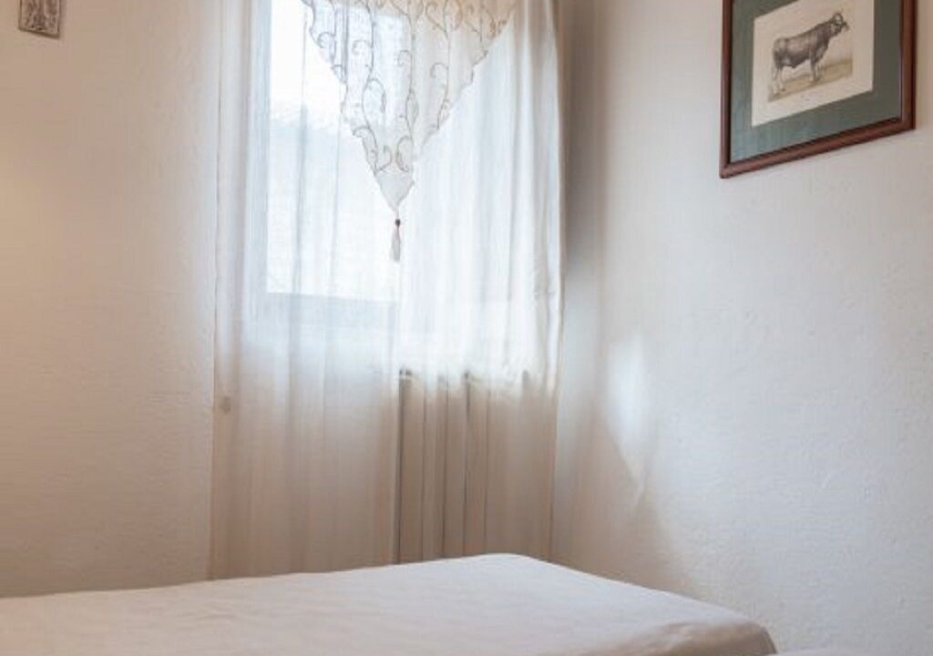 Photo of Bedroom in Todi