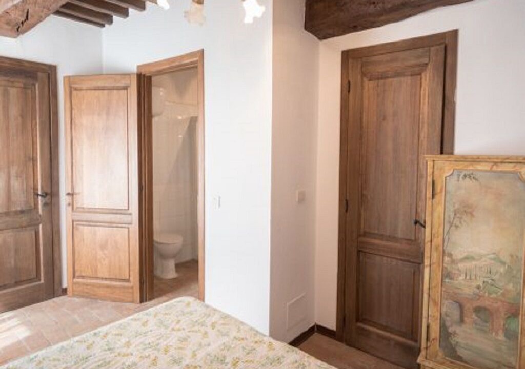 Photo of Bedroom in Todi