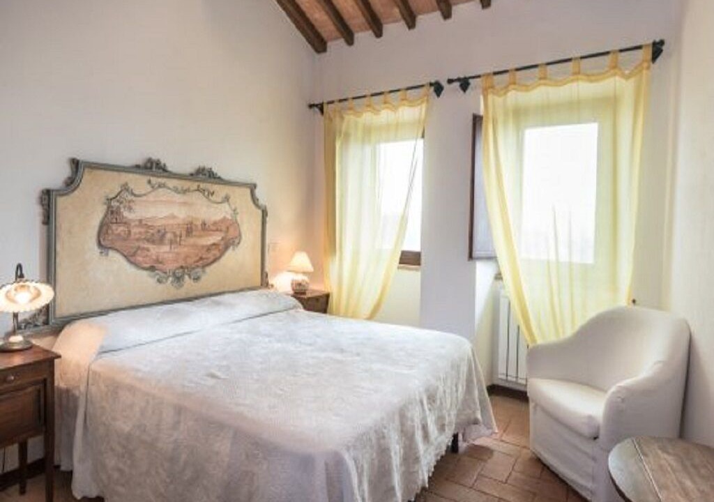 Photo of Bedroom in Todi