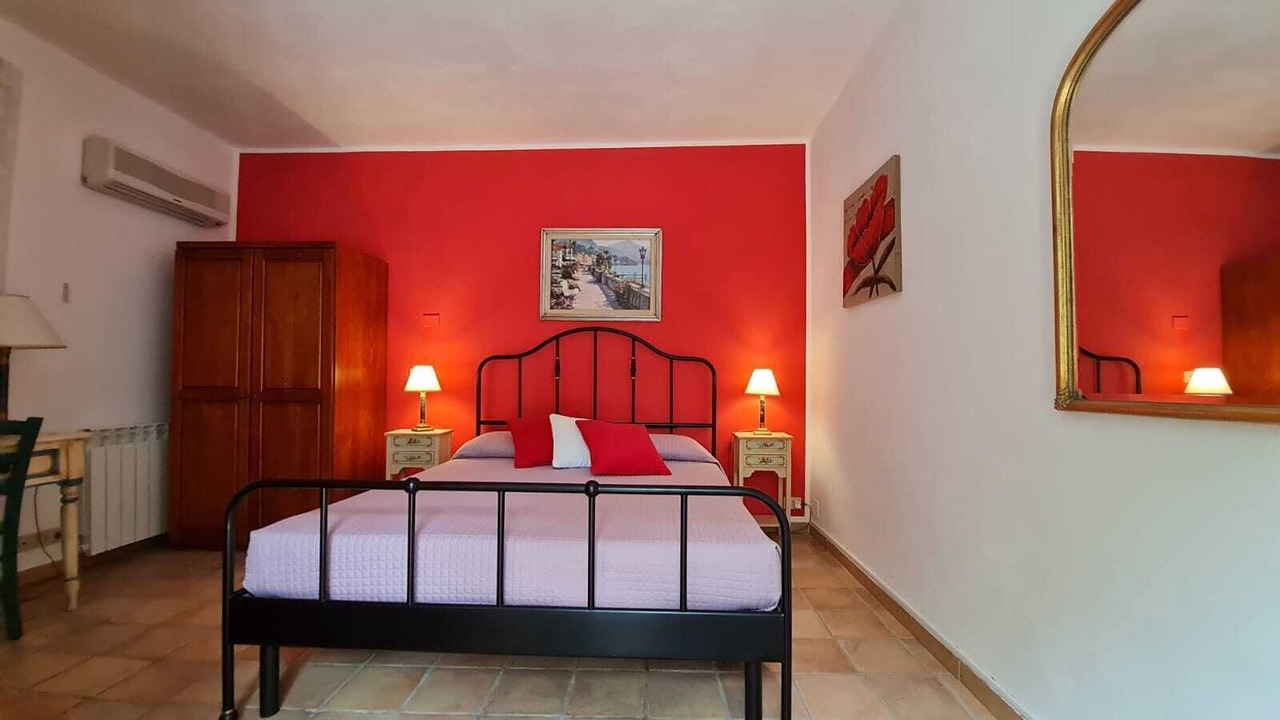 Photo of Bedroom in Mitogio