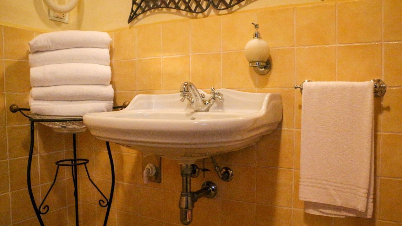 Photo of Bathroom in Pontito