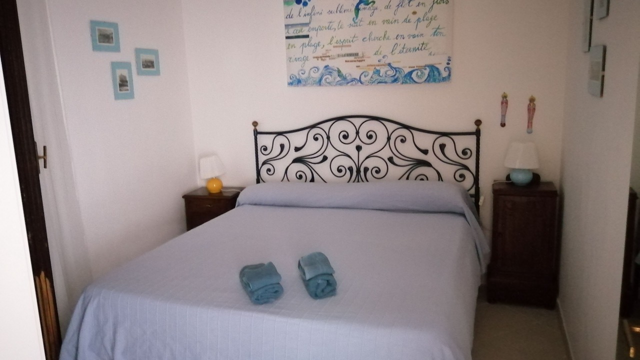 Photo of Bedroom in Acciaroli