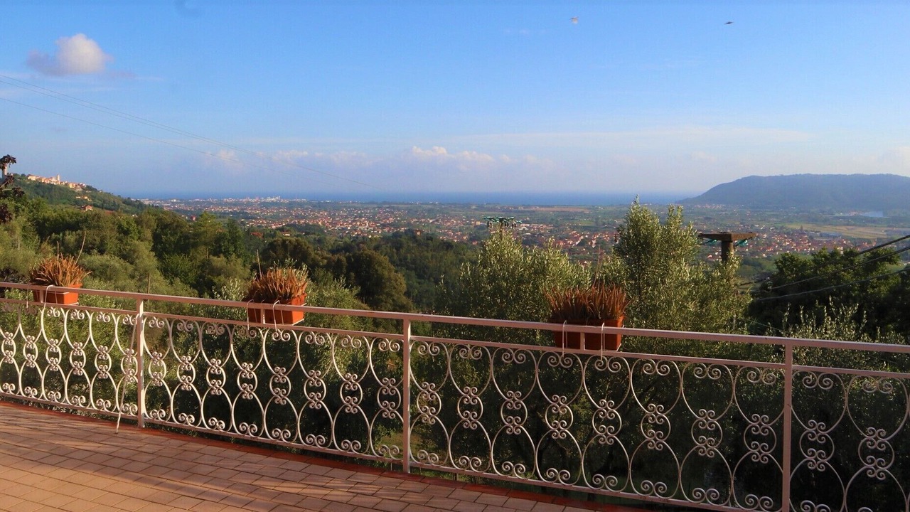 Photo of Others in Fosdinovo