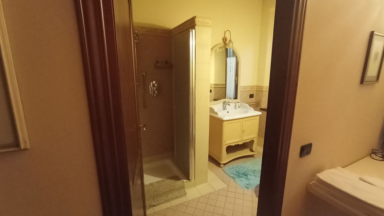 Photo of Bathroom in Gargallo