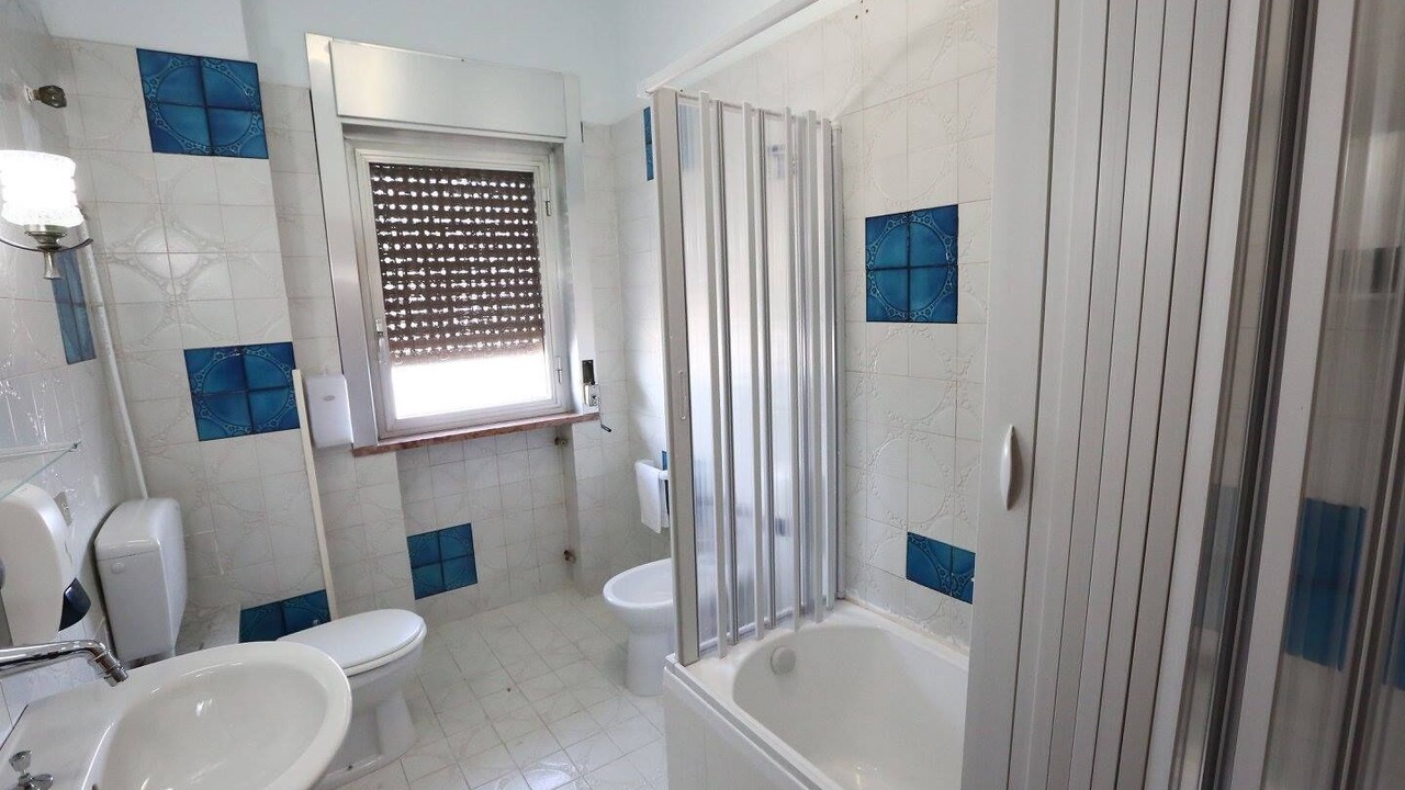 Photo of Bathroom in Villa San Giovanni
