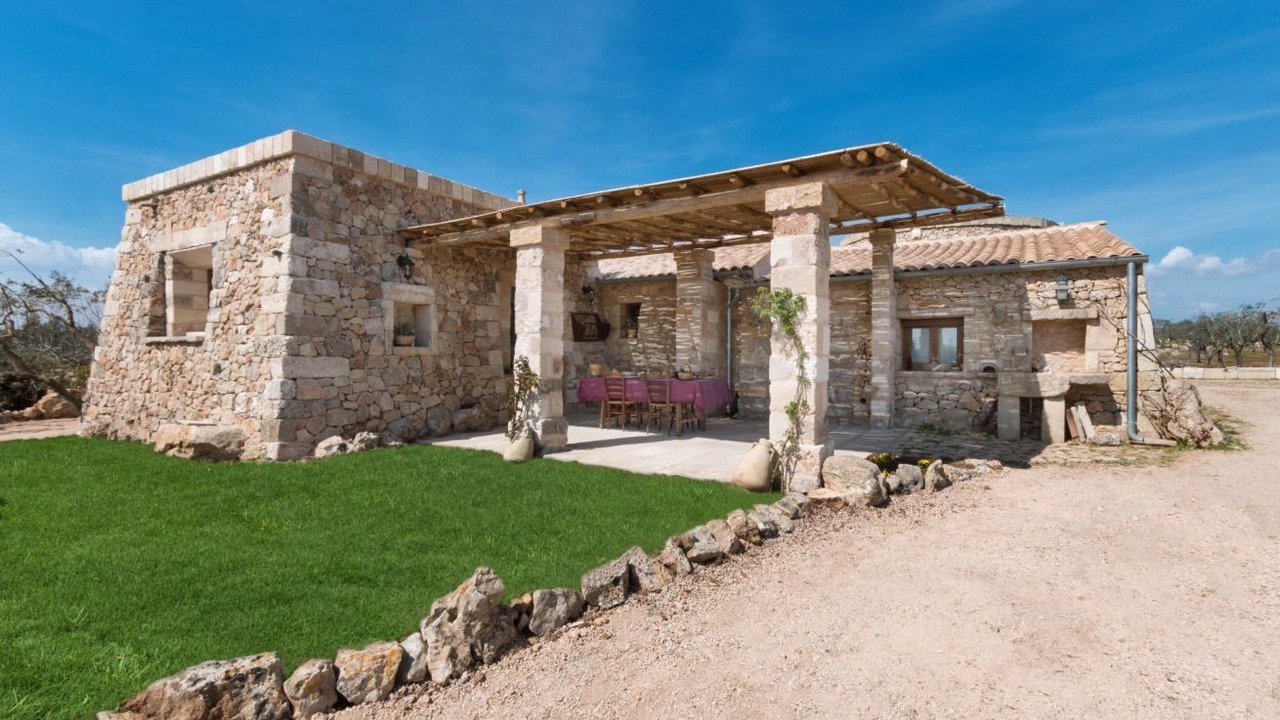 Photo of Outdoor in Sternatia